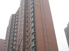 小区特殊户型,总高13层,位置好。