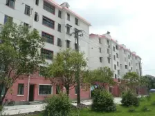 此房满五,税费少, 精装修 采光好 带阁楼 诚心卖