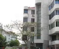 古华独户好房源,门口公园可以散步休闲,生活配套齐全
