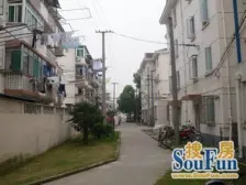 配套成熟,中间楼层,中等装修,干净清爽