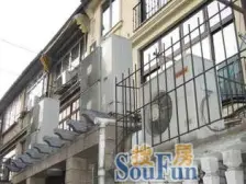 联排别墅,南北通透,繁华地段,三房朝南,精装好房,一楼送花园,新式里弄,交通便利