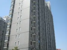 联排中间户 小区花园位置 出门就是宝龙和地铁