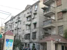 价格能谈 近三村 一门关 业主诚售 木头楼梯