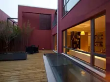 华侨城经典l型院墅 带私家车位 南进门大花园 诚心出售