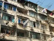 江五长宁路 准电梯小两房 看房方便 诚意出售