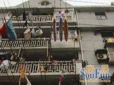 老静安1995年,1梯2户,贴瓷砖公房,视野采光无遮挡