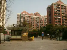 公园旁 绿树景观 全明户型 自住精装地暖中空