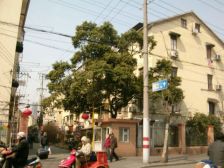 新出两房双轨旁新装修空房看房方便有钥匙