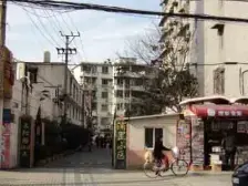 近长阳大润发,中间楼层,美丽家园小区