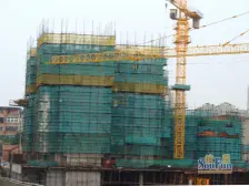 滨江一号 南北通透,采光好 装修好,环镜优美 视野好,诚心出售