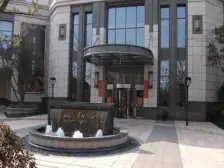 绿地香颂(浦东)(公寓) 3室1厅 南