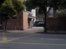 全明户型,一楼带花园,4号线6号线,地铁口