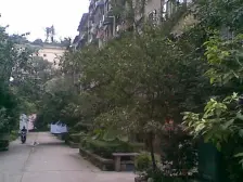 井冈山大道411弄电缆厂宿舍 南北通透,采光好 视野好,诚心出售