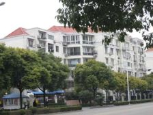 罗山花苑精装两房,目前租客短租,配合看房,感兴趣私信