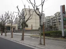 碧云地铁口电梯高区一梯一户三房朝南带车位