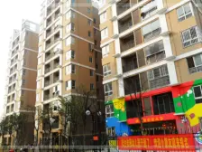 业主诚心出售,生活、交通便利,物业完善