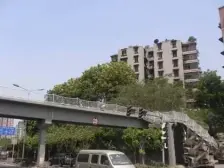 杨家坪商圈 生活方便 采光好 业主安心出售