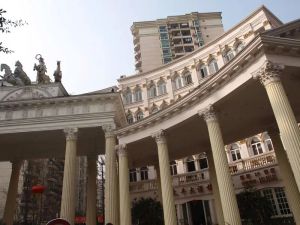 王府花园4室2厅南