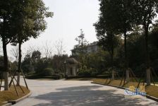鹭湖宫五号社区3室2厅东南