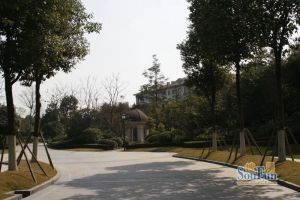 鹭湖宫五号社区3室2厅西北