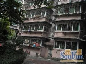 燃灯寺北街86号3室2厅东南