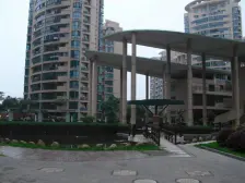 运杰城市花园电梯大三房,通风采光好,带车位,随时看