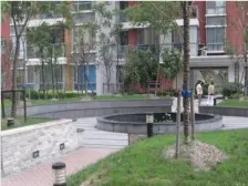 房子一梯两户全明户型,满五,价格好谈,双南户型