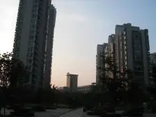 产证在手,法式小高层,二梯四户,诚意出售,南北通透,交通便利