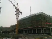 店长:装修300多万,基本没住过,位置安静,大平层