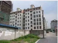 南环高架龙西路交叉口多层复式带车库出售