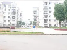 育新、二中、1号线、2号线地铁口,生活方便