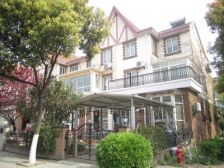 阳光世纪花园梧桐苑联排别墅边户有花园采光好好房出售