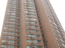 虹口公园旁,电梯小高层大3房,低总价单价6w多