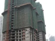 移民广场电梯房,带坝子100多平米,精装修,拎包入住