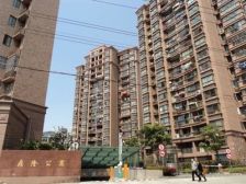 09年南北通全明户型东外滩采光好有产权车位