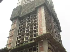 双地铁南湖站+2012楼龄+精装修+品牌家具家电+诚心卖的