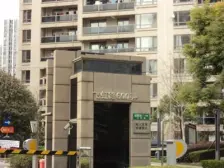 内环内园林式小区 四开间朝南带车位