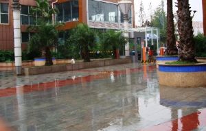 水都豪庭 6室3厅 东南