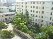 新上电梯高区,中环前滩旁,位置安静,6,8双地铁