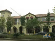 住家安静,生活配套成熟 出行方便。