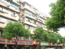 新上房源电梯房小区中间位置业主非常诚意出售上绿苑基金