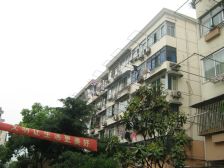 南北两房一厅低楼层总价低近地铁前后无遮挡采光佳