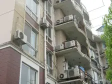 位置好,中楼层,2号线地铁500米,满五年,急售