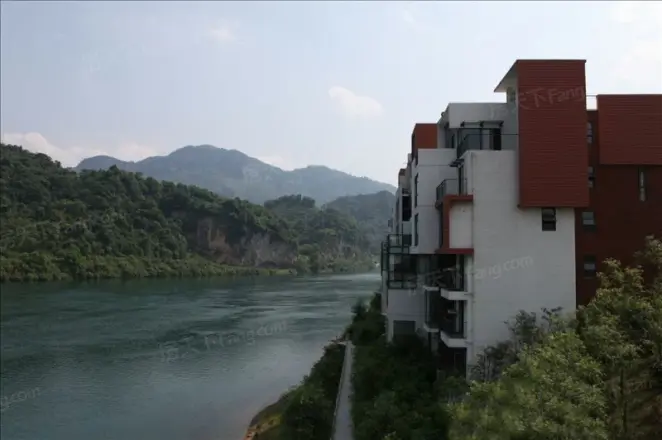 长阳清江山水花园小区