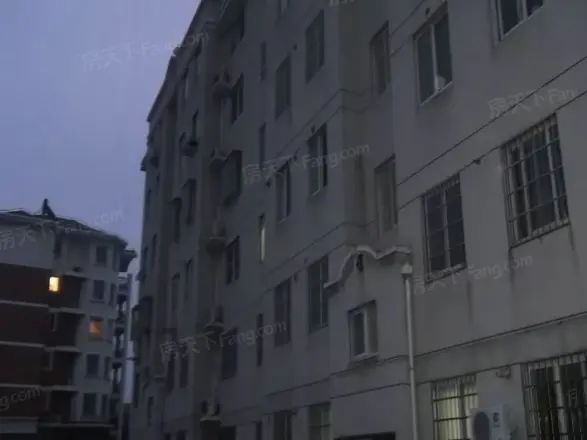 泾港公寓