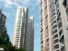 1T2户小高层 高区阳光佳 南北通透三面采光 安静看花园