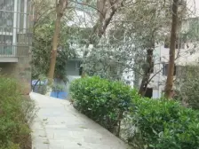 成熟小区,出入方便,购物方便,物业服务好