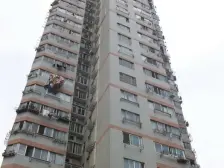 房东诚意出售,出门就是地铁,看房随时