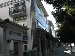 学府商家4室2厅东西