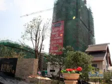 泰然雅居 南北通透,采光好 装修好,环镜优美 中间楼层